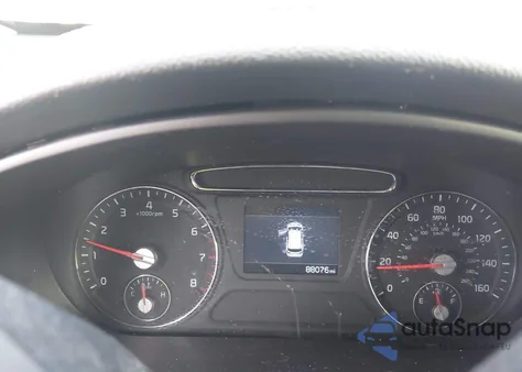 2019 Kia Sorento 2.4L L from USA, damaged, VIN 5XYPG4A34KG540278